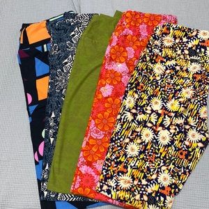 5 pairs of LuLaRoe Leggings